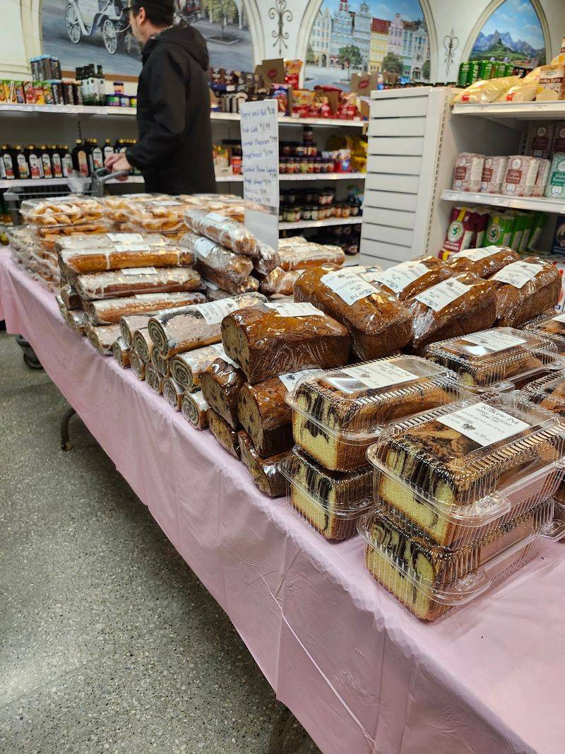 Rye Bread Worth Carrying Home Carefully Rye Bread Worth Carrying Home Carefully