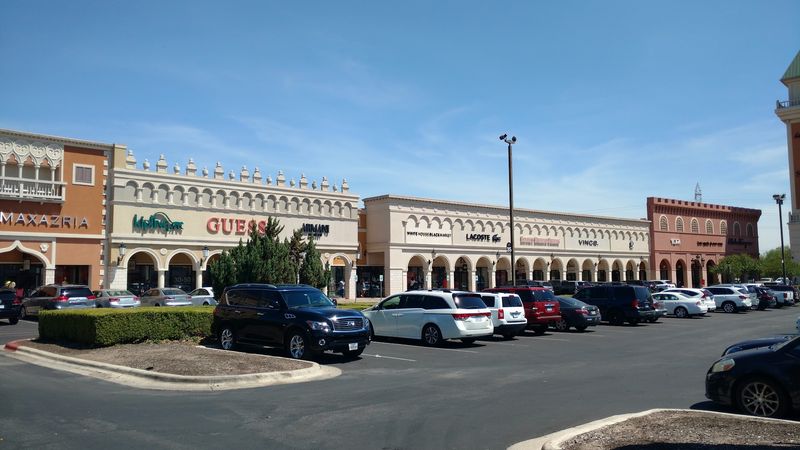 San Marcos Premium Outlets (San Marcos)