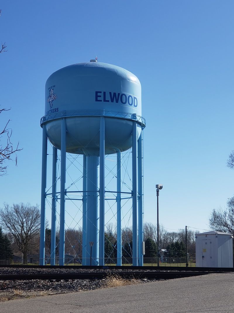 Elwood Elwood