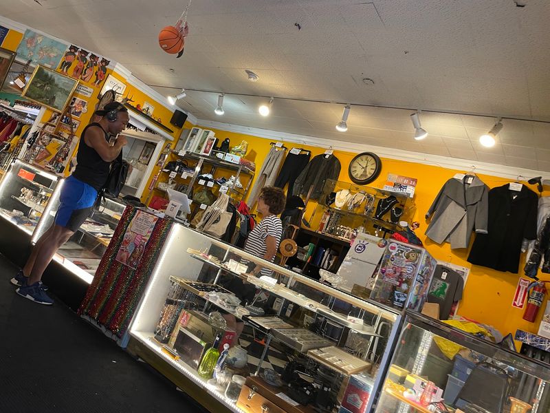 Shopping That Supports Local AIDS Organizations