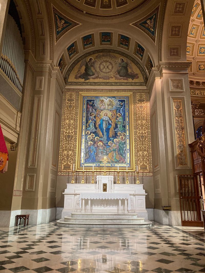 Side Chapels Worth a Slower Walk
