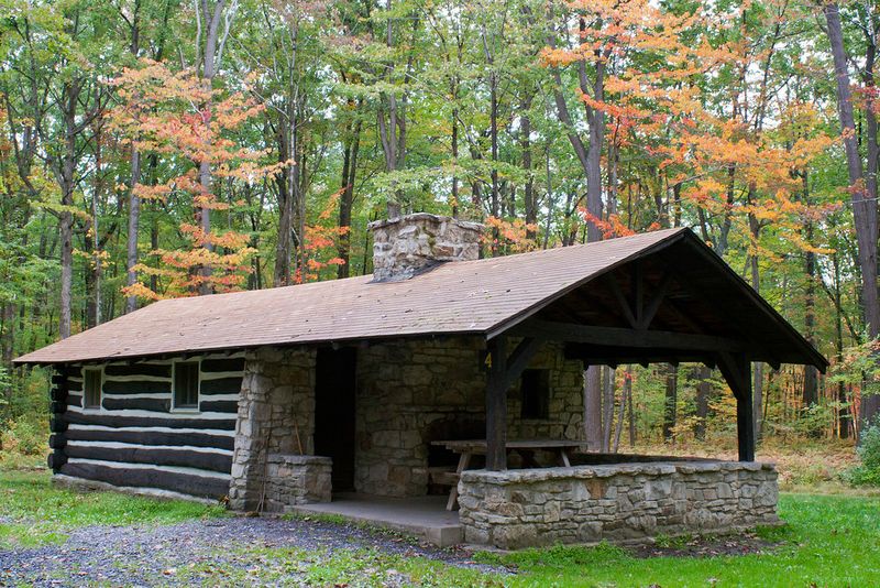 Simon B. Elliott State Park Rustic Cabins, Penfield