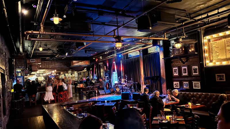 Skull's Rainbow Room - Nashville