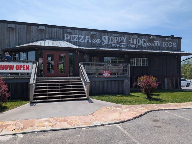 Sloppy Hog Burger Joint - Sevierville Sloppy Hog Burger Joint - Sevierville