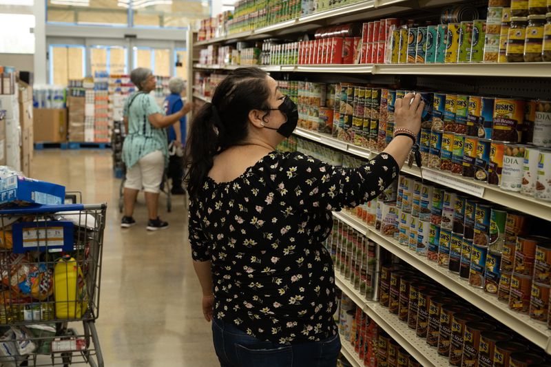 Smart Shopping Means Checking Dates Smart Shopping Means Checking Dates