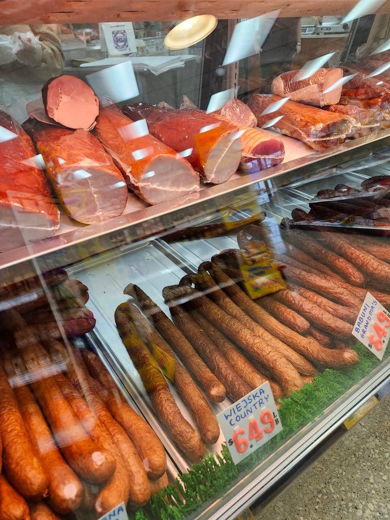 Smokies And Sausages That Reward Curiosity Smokies And Sausages That Reward Curiosity