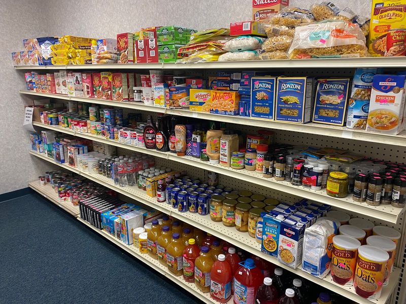 Snack Shelves That Can Stretch a Budget Snack Shelves That Can Stretch a Budget
