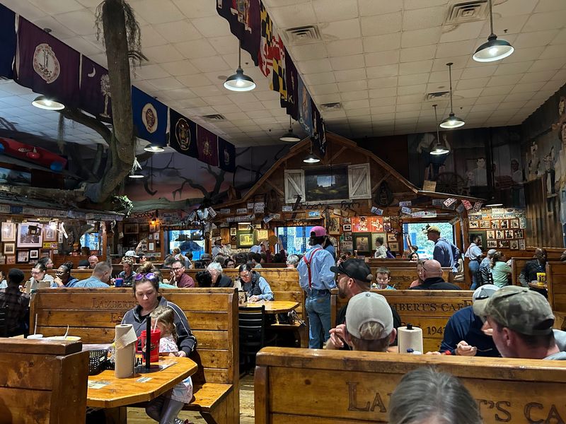 Southern Hospitality That Feels Genuinely Real Southern Hospitality That Feels Genuinely Real
