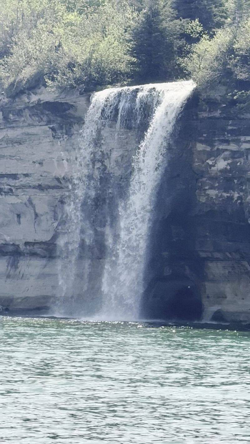 Spray Falls