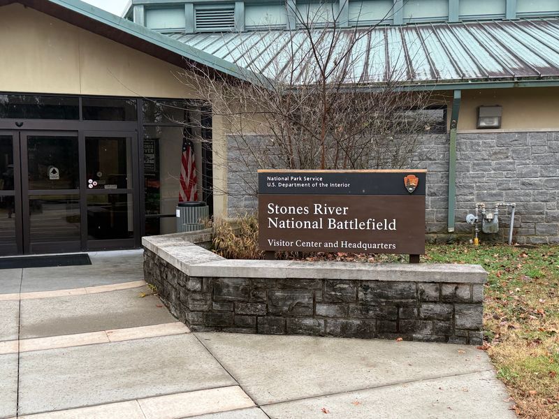 Stones River National Battlefield Visitor Center Museum - Murfreesboro