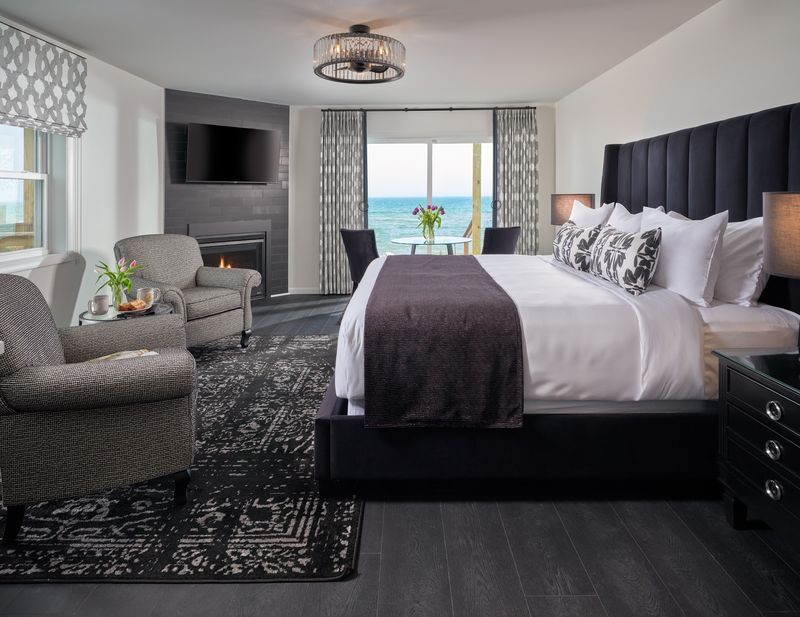 Suites Built for Privacy, Not Small Talk Suites Built for Privacy, Not Small Talk