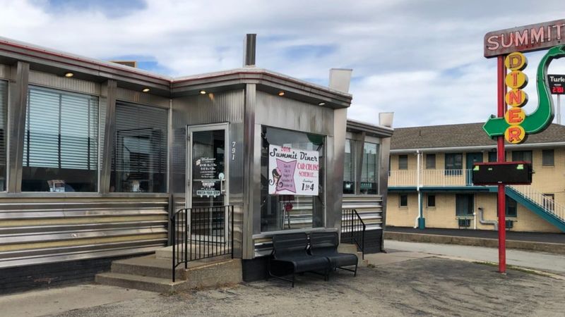 Summit Diner in Somerset