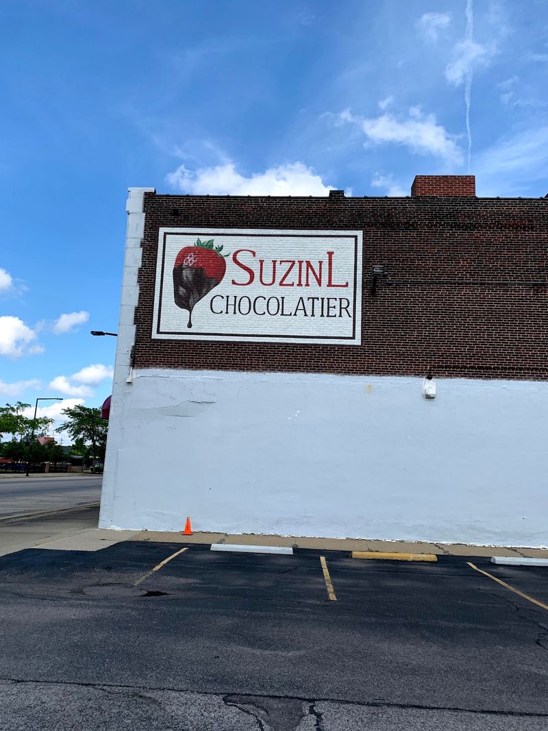 Suzin L. Chocolatier in Elyria, Lorain County Suzin L. Chocolatier in Elyria, Lorain County
