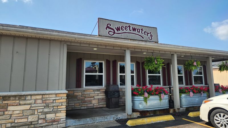Sweetwater's Donut Mill - Kalamazoo and Battle Creek Sweetwater's Donut Mill - Kalamazoo and Battle Creek
