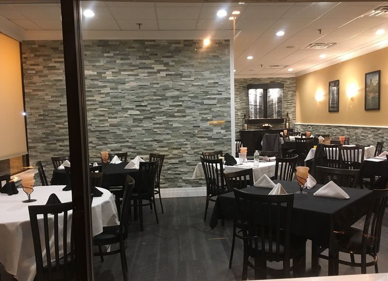 Tableside Touches You Will Never Find at a Chain