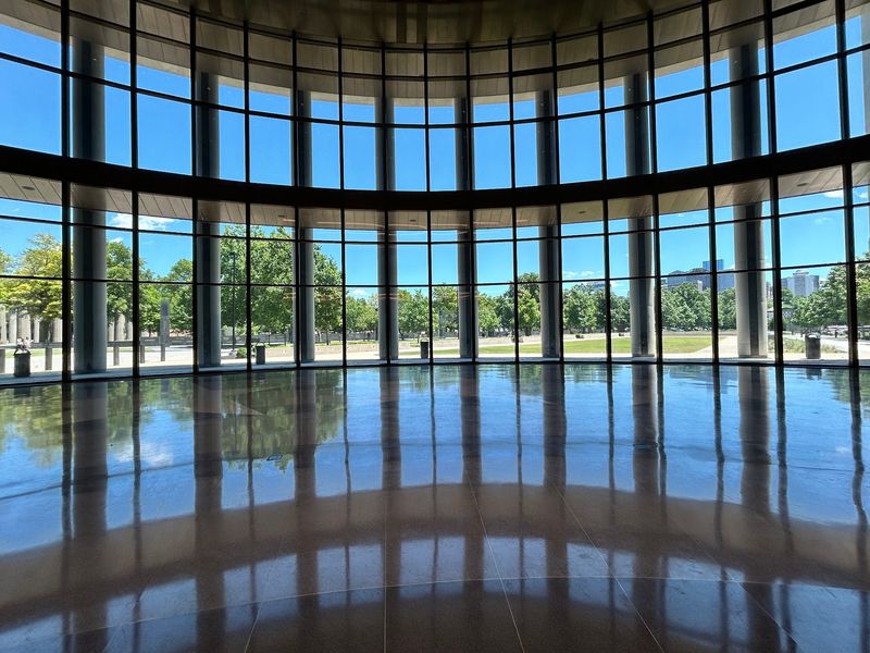 Tennessee State Museum and Bicentennial Capitol Mall, Nashville