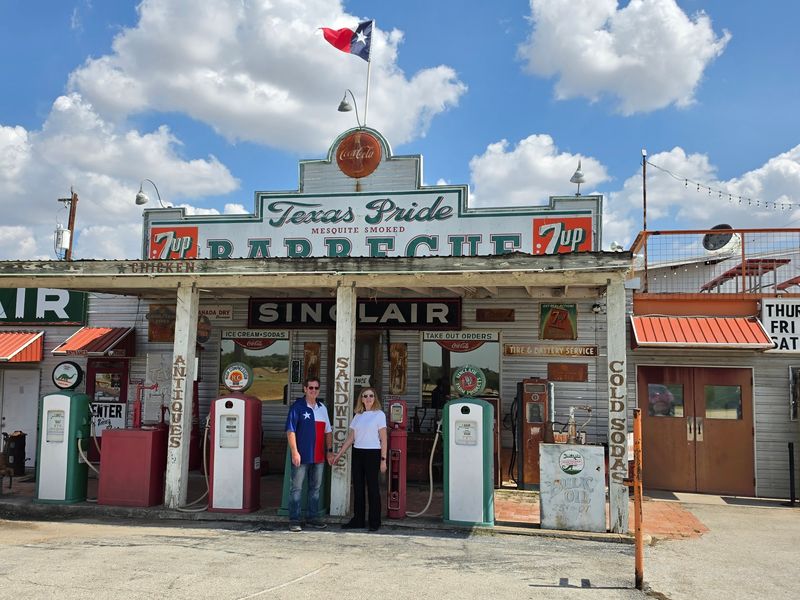 Texas Pride Barbecue (Adkins)