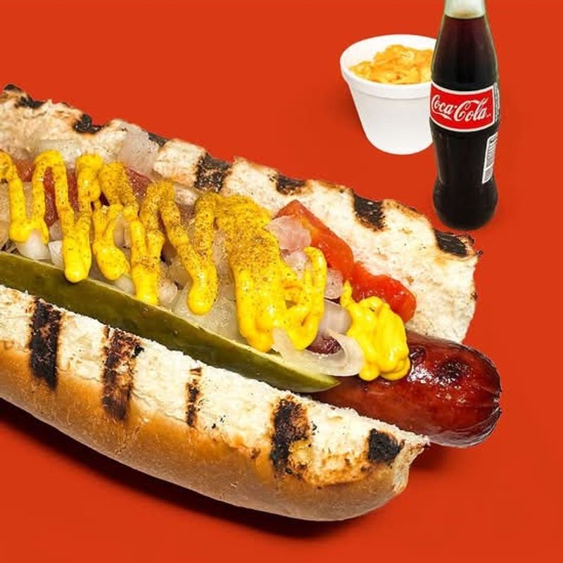 The Chicago Dog Brings Windy City Flair To Music City The Chicago Dog Brings Windy City Flair To Music City