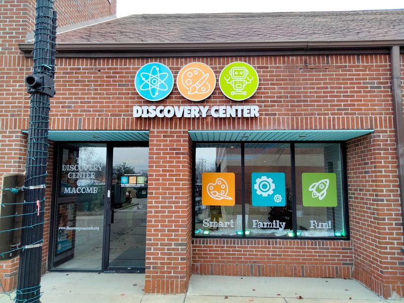 The Discovery Center of Macomb - Mount Clemens