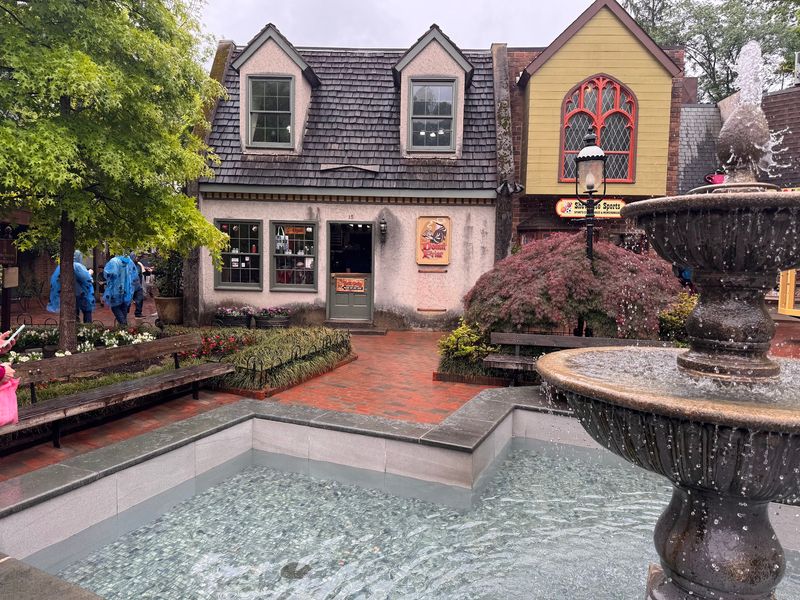 The Donut Friar – Gatlinburg