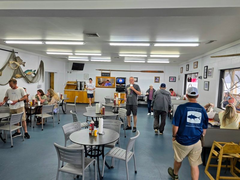 The Fried Seafood Has A Loyal Following The Fried Seafood Has A Loyal Following