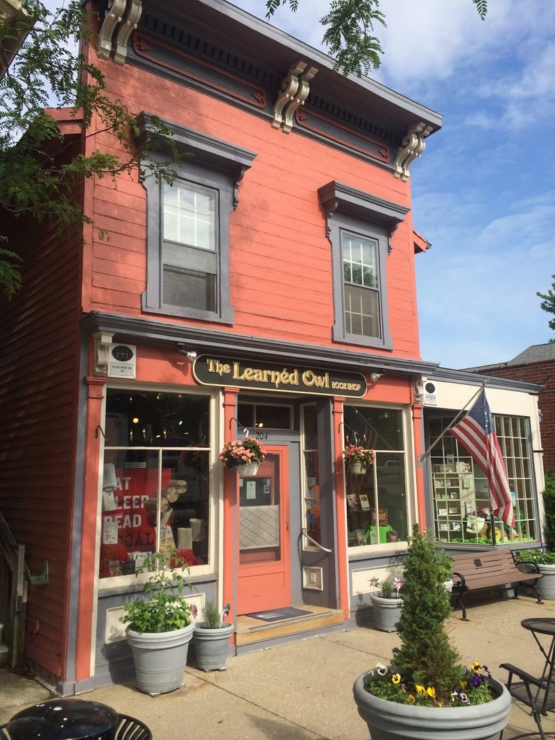 The Learned Owl Book Shop (Hudson) The Learned Owl Book Shop (Hudson)