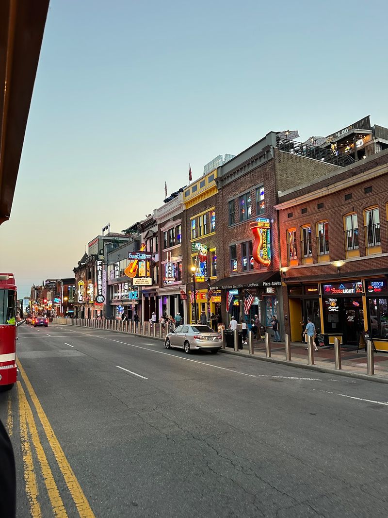 The Nashville Sights You Can Spot During the Tour