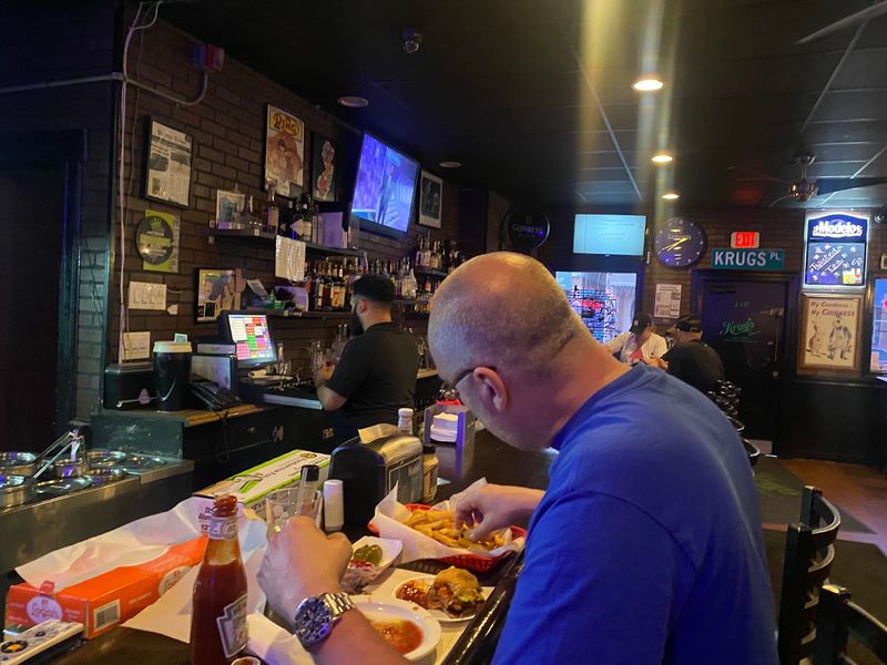 The No-Frills Tavern Still Feels Refreshingly Old School