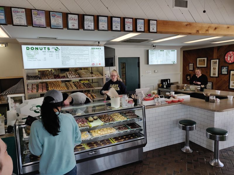 The Old-School Donut Shop Atmosphere Is Part of the Charm