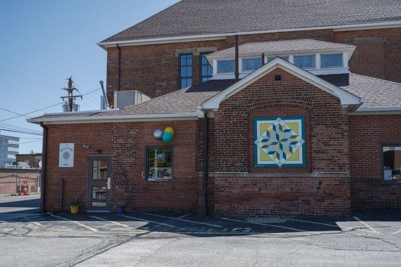 The Quilting Bee, Lakewood