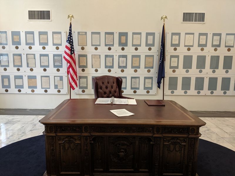 The Resolute Desk: A Surprising Presidential Connection The Resolute Desk: A Surprising Presidential Connection