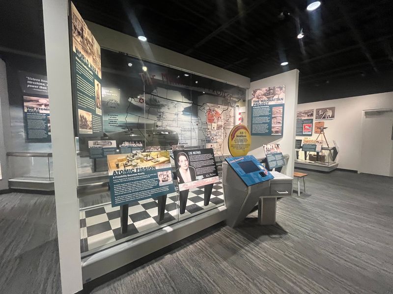 The Workers Who Helped Build the Atomic Age The Workers Who Helped Build the Atomic Age