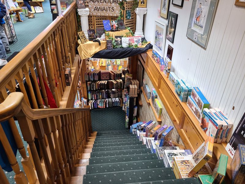 The downstairs detour that turns browsing into a real hunt The downstairs detour that turns browsing into a real hunt