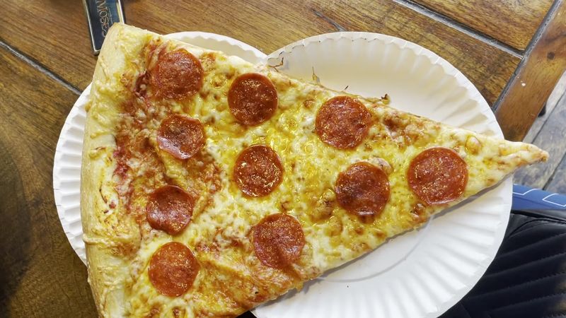 Thin Crust, Big Reach Thin Crust, Big Reach