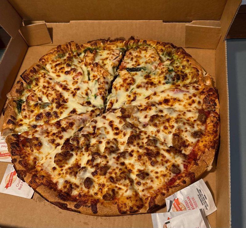 Thin Crust That Actually Delivers