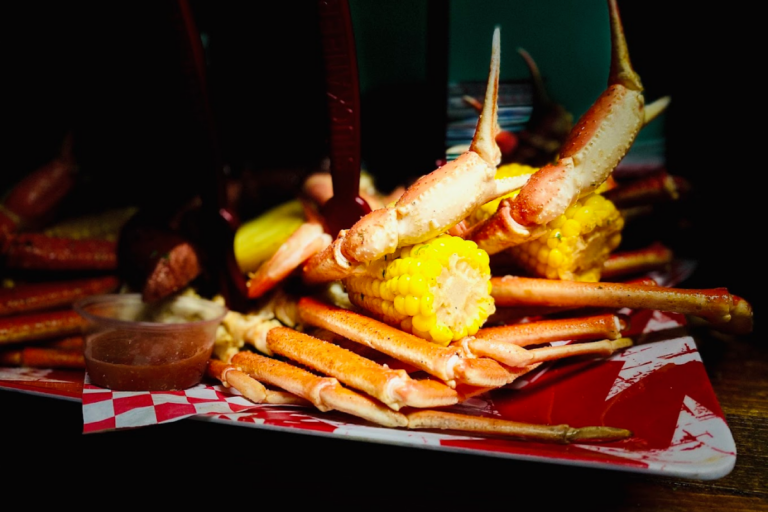 This Cash-Only Tennessee Market Serves Cajun Food Locals Keep Coming Back For