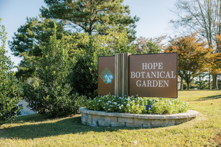 This Little-Known Tennessee Garden Packs Koi Ponds, Mazes And A Mile Of Walking Paths Into Just 4 Acres