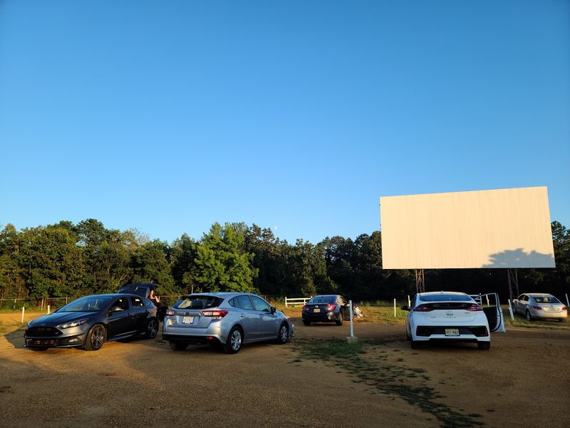 This Roadside Theater Has Entertained Moviegoers Since 1949