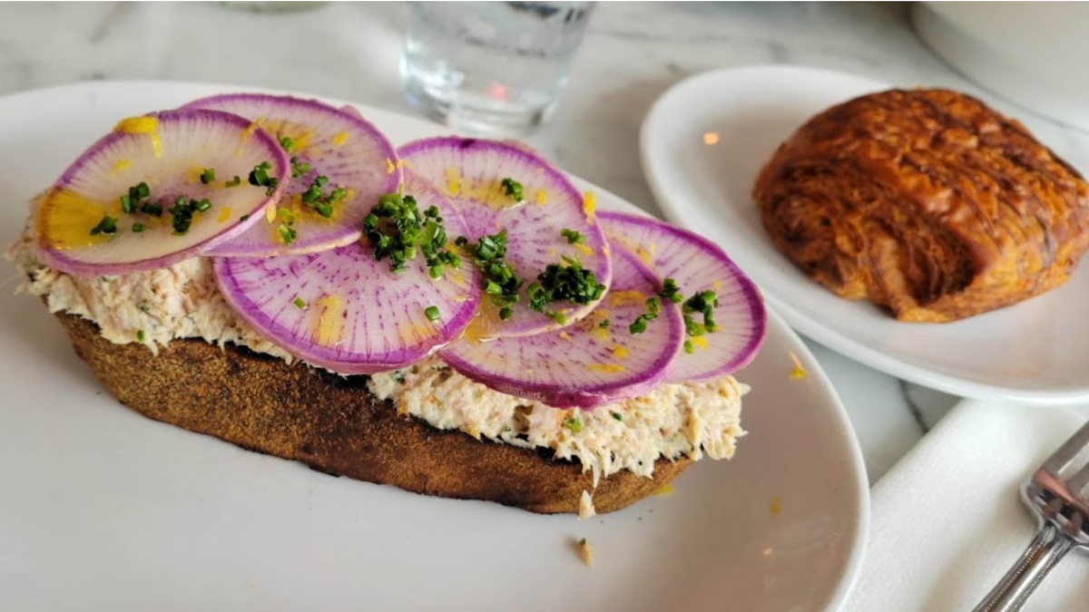 This Tennessee Breakfast Spot Has the Look and Buzz of a Manhattan Cafe
