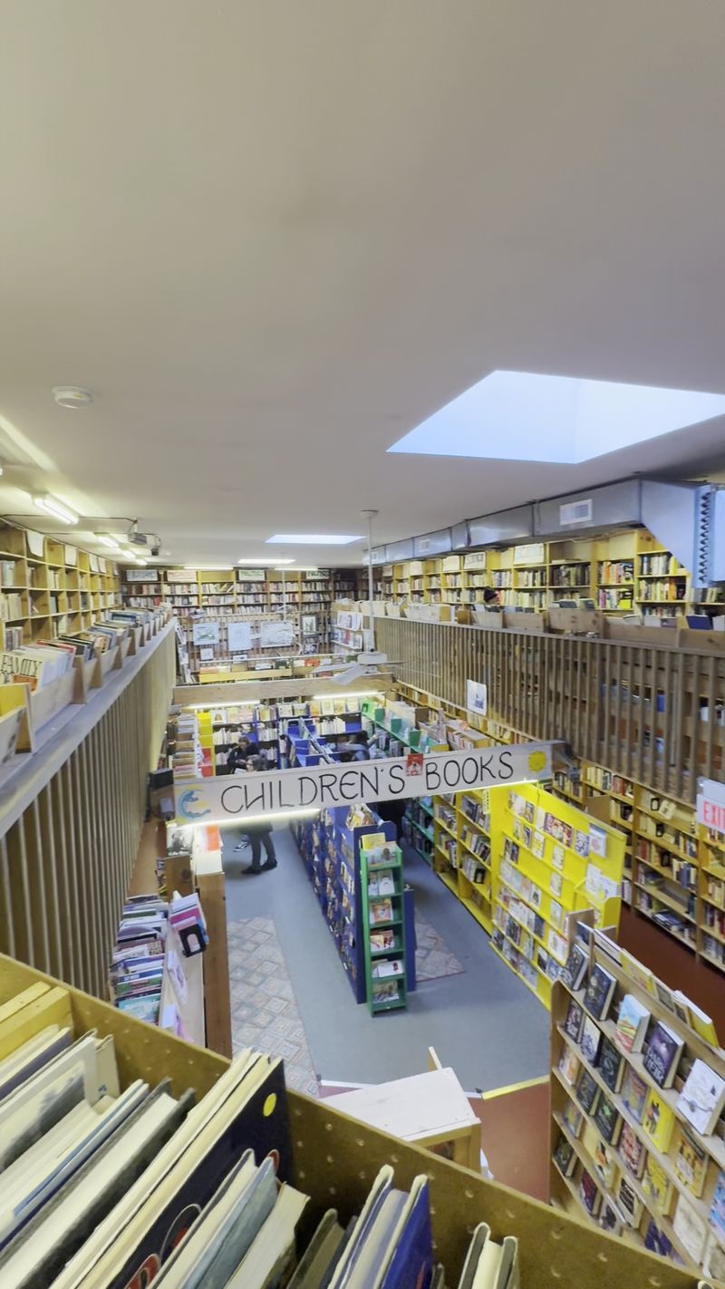 Three Levels and Two Buildings Make Browsing an Adventure