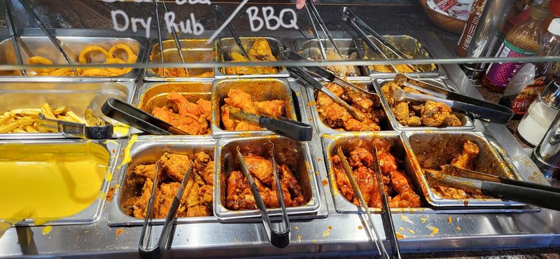 Thursday Wing Night Brings a Hungry Crowd Thursday Wing Night Brings a Hungry Crowd