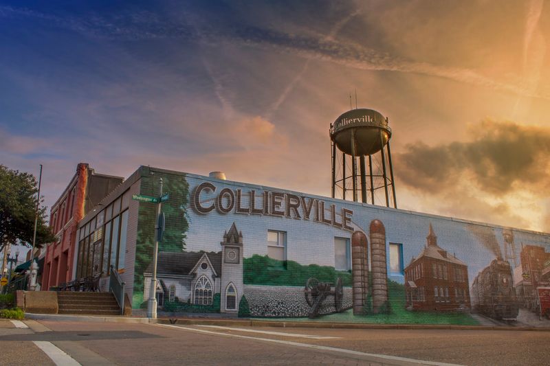 Collierville Town Square - Collierville Collierville Town Square - Collierville