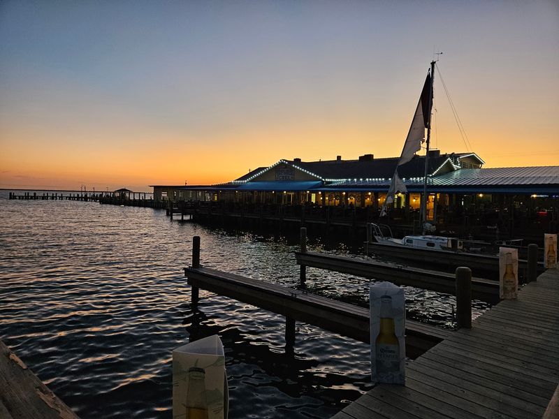 Topwater Grill (San Leon)