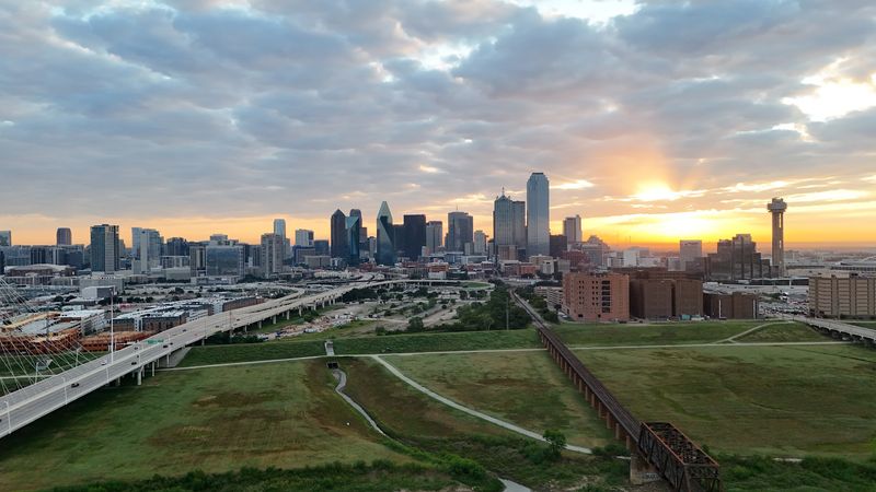Trinity Skyline Trail (Dallas) Trinity Skyline Trail (Dallas)