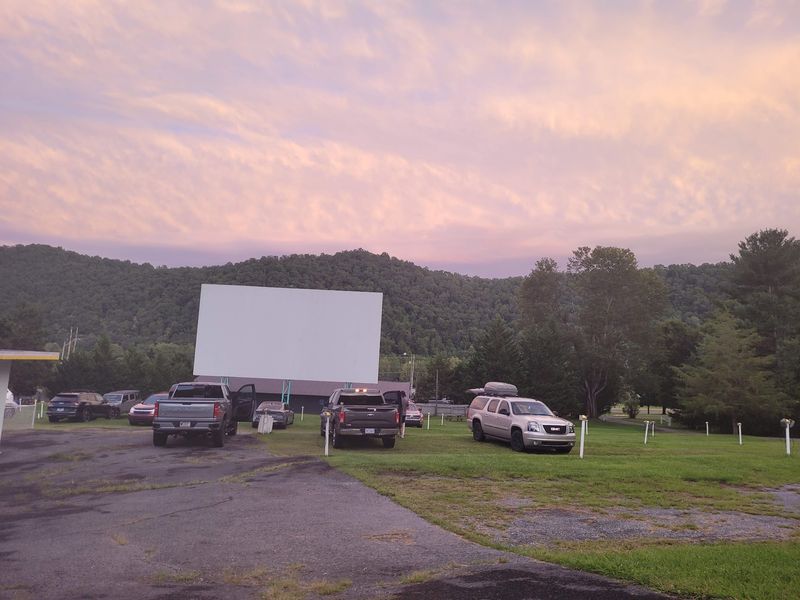 Unbeatable Double Feature Pricing Unbeatable Double Feature Pricing