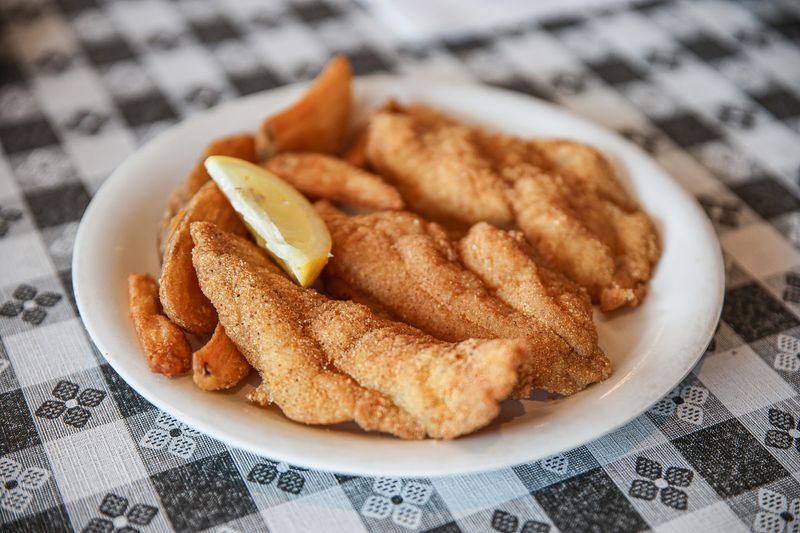 Uncle Bud's Catfish Chicken & Such - Nashville Uncle Bud's Catfish Chicken & Such - Nashville