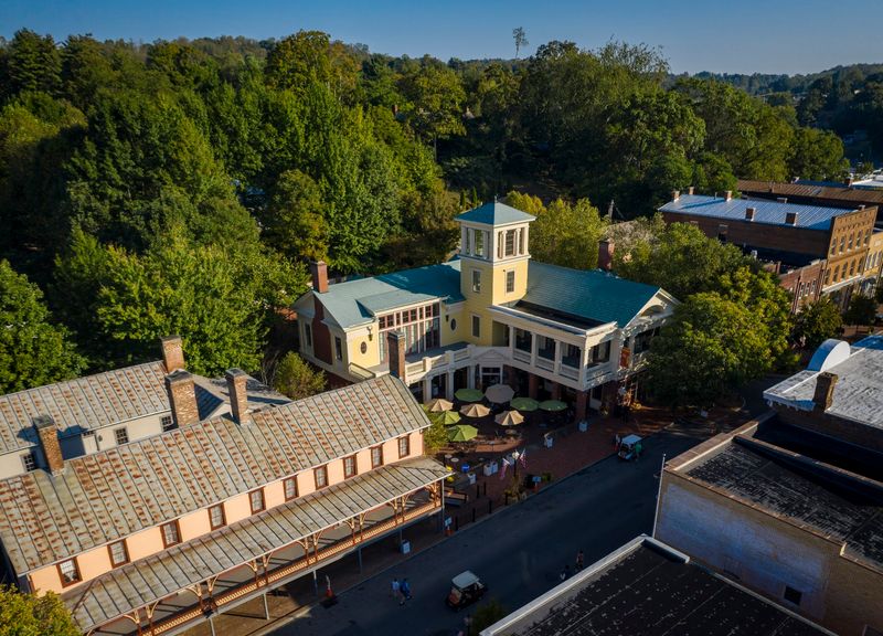 International Storytelling Center