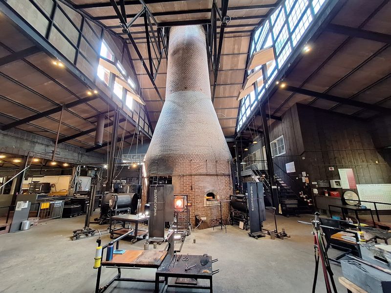 Watch Glassblowers at WheatonArts and Discover Bayshore History in Bivalve Watch Glassblowers at WheatonArts and Discover Bayshore History in Bivalve