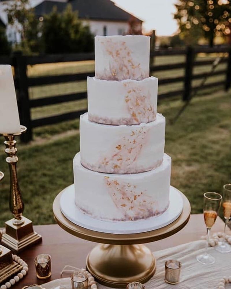 Wedding Cakes Worth Walking Down the Aisle For