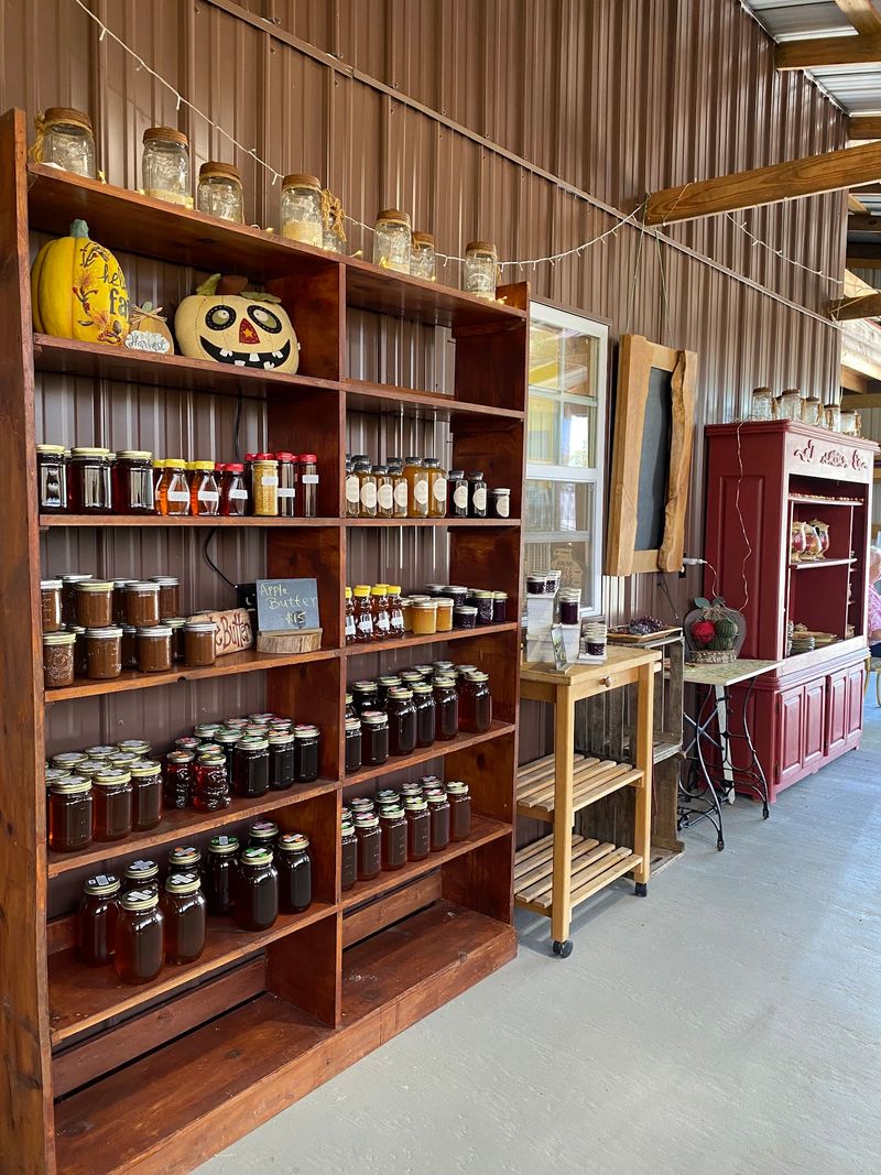 Wheeler's Orchard, Dunlap Wheeler's Orchard, Dunlap